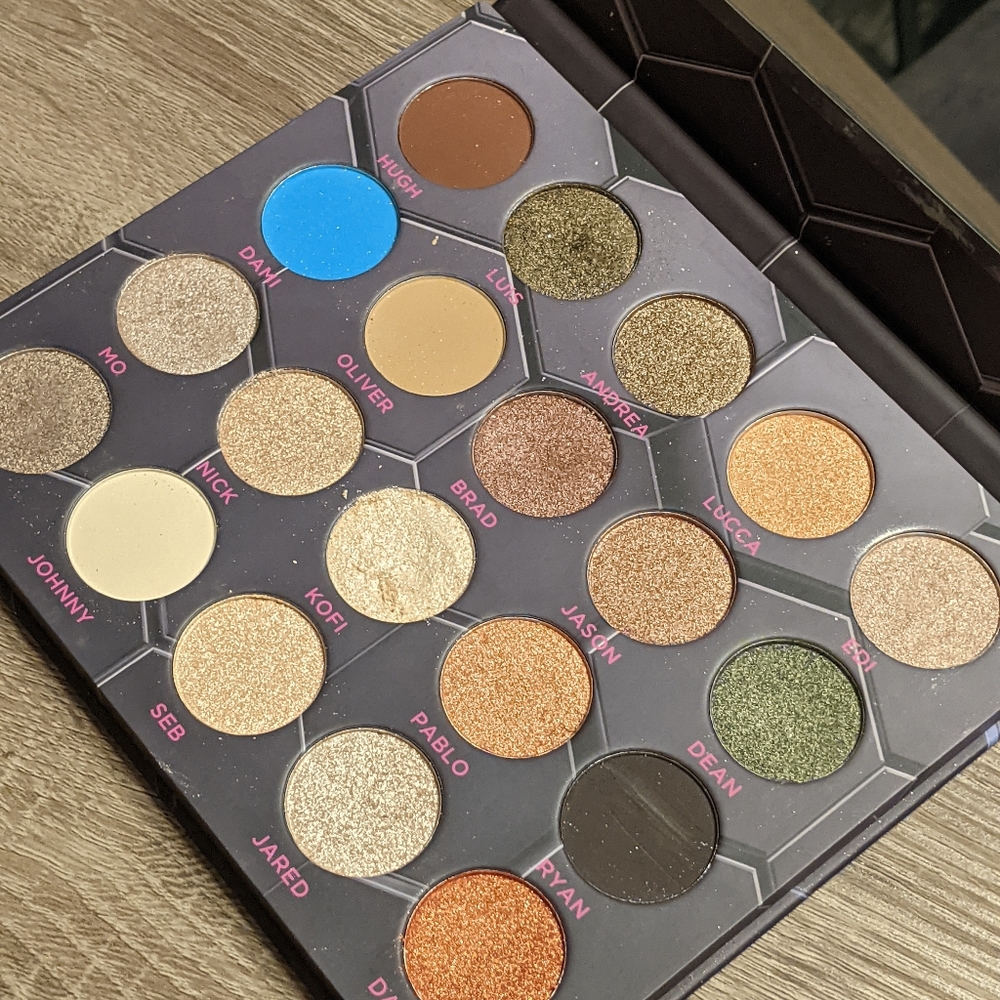 Eyeshadow pallet